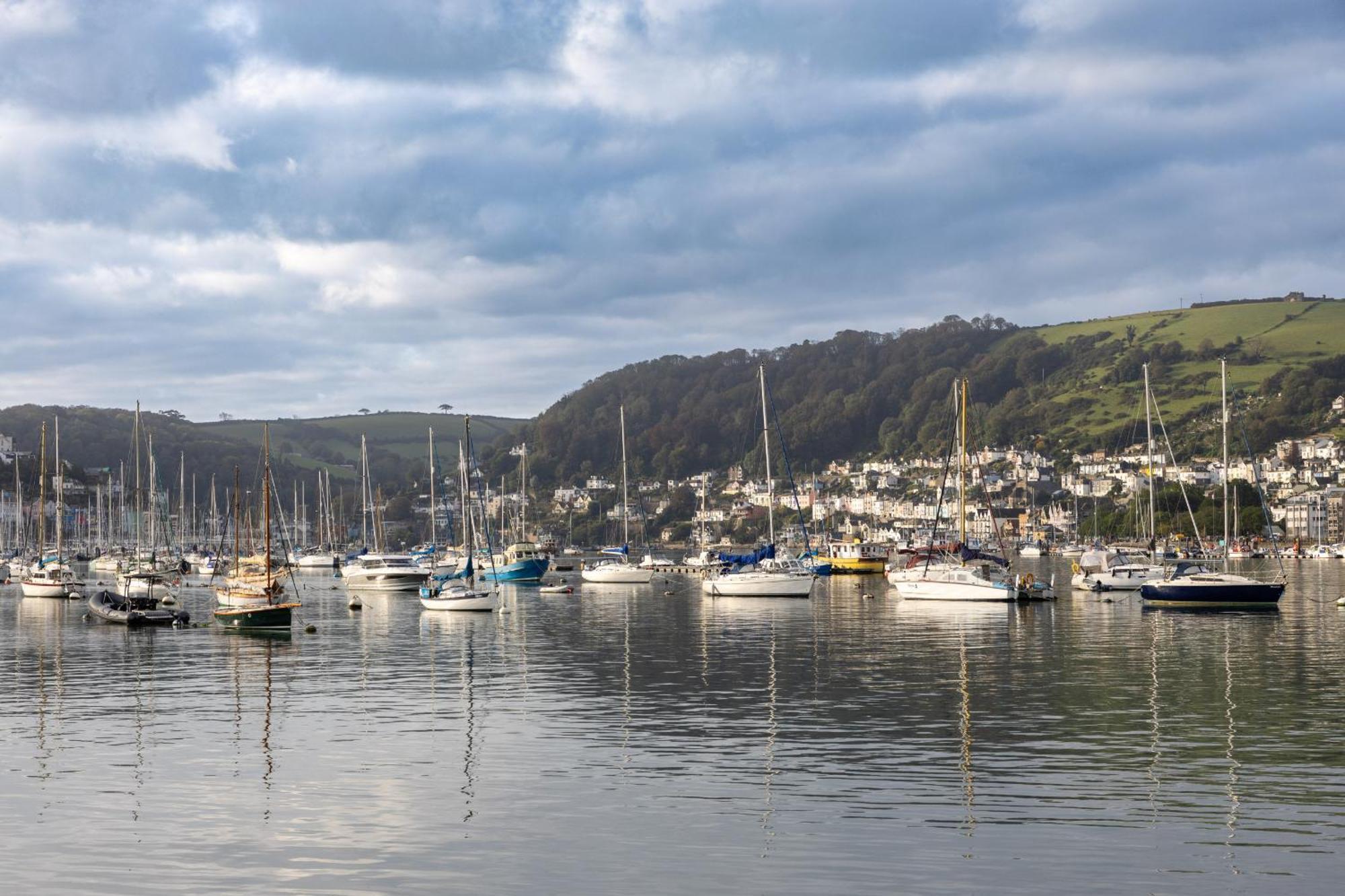 Dart Marina - Luxury Apartment On Marina Dartmouth Luaran gambar