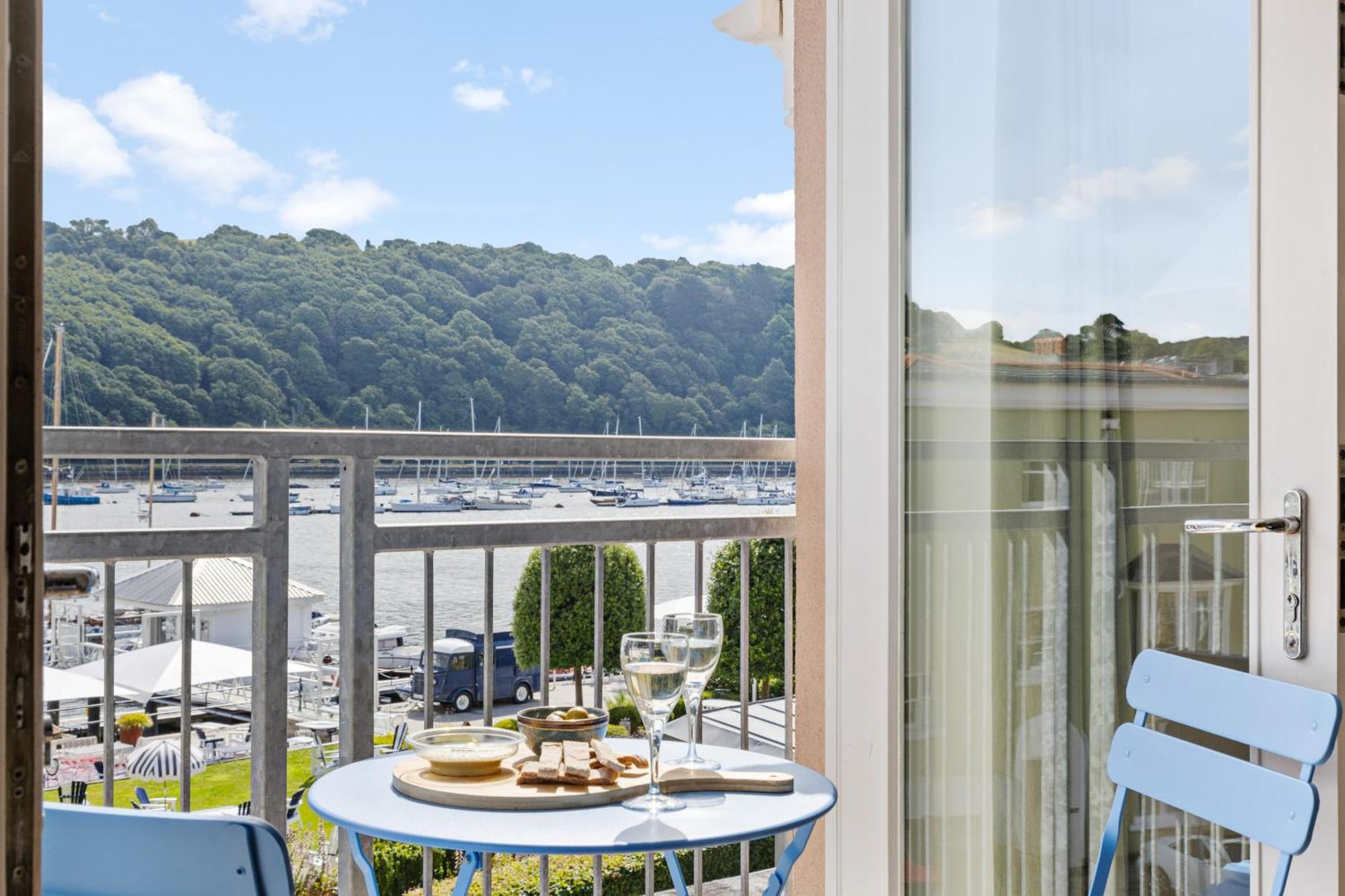 Dart Marina - Luxury Apartment On Marina Dartmouth Luaran gambar